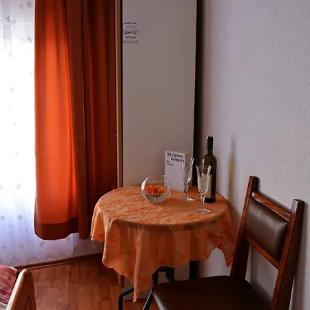 Lotika アパート *