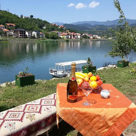 Lotika 아파트 Višegrad