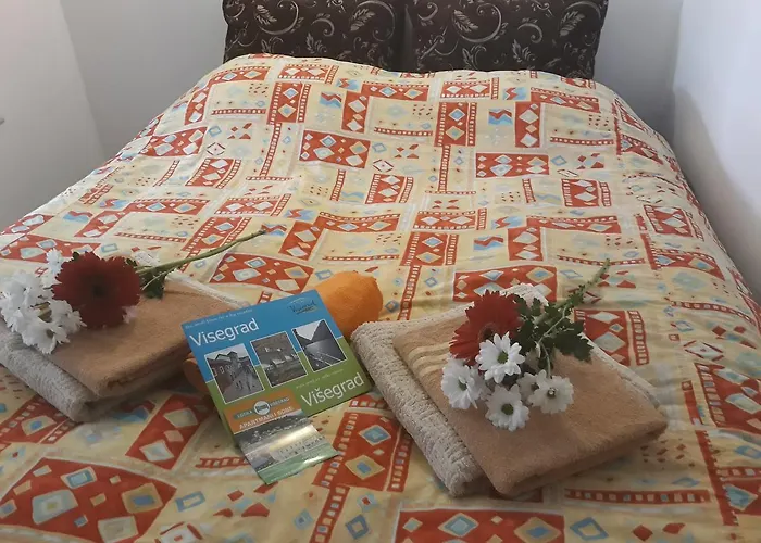 لوتيكا شقة *